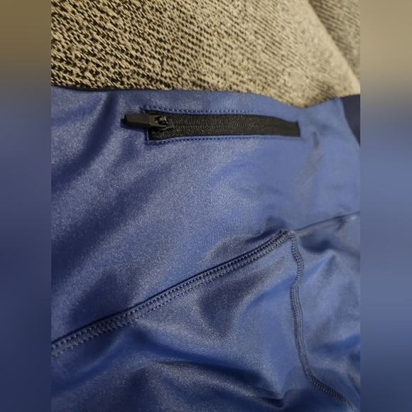 Good American Bike Shorts Size 5 - Picture 4 of 4